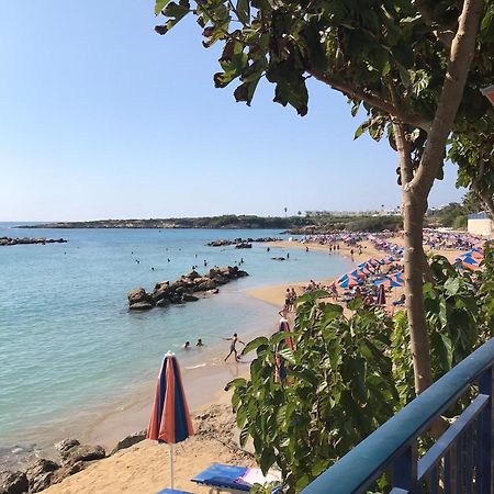 207 Kings Palace Seaview Пафос Екстериор снимка