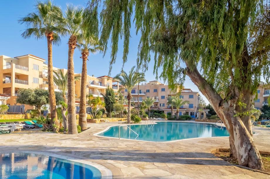 207 Kings Palace Seaview Пафос Екстериор снимка