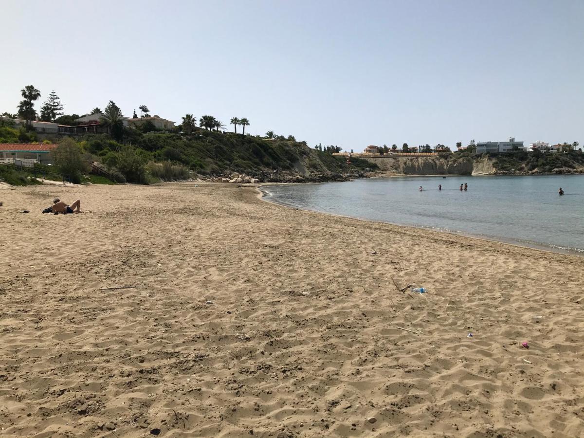 207 Kings Palace Seaview Пафос Екстериор снимка